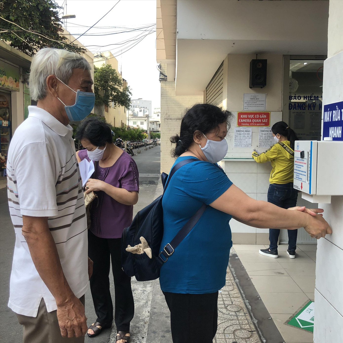 Dùng công nghệ Việt khử khuẩn thời COVID-19 ảnh 1