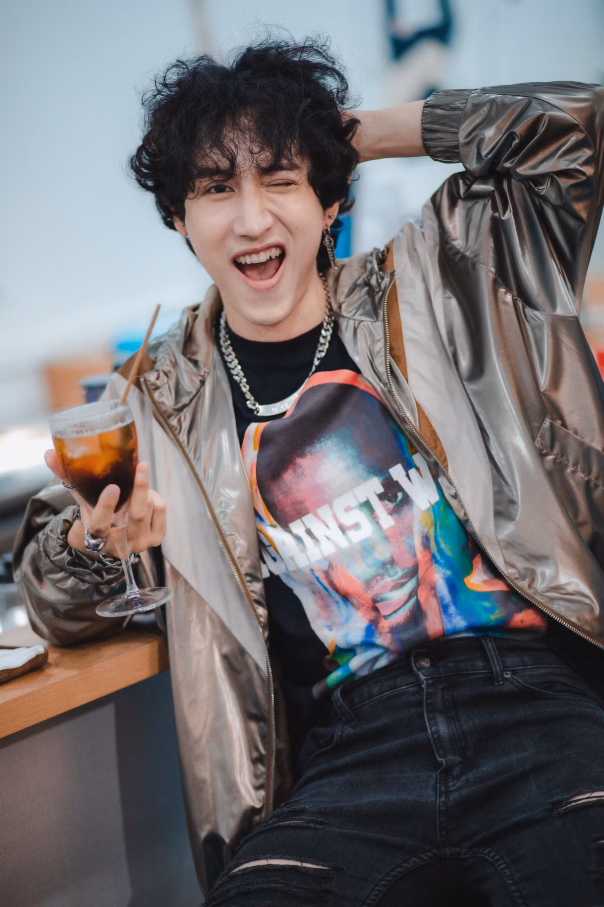 VP Bá Vương: “Nếu không làm nghệ thuật tôi không làm được gì khác” ảnh 5