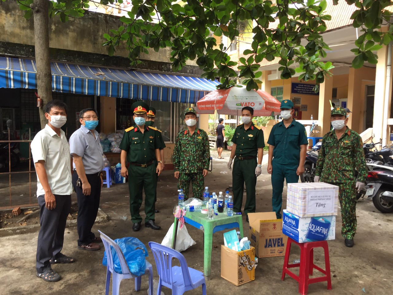 Sinh viên trường ĐH Sư phạm Kỹ thuật Đà Nẵng nhường ký túc xá làm khu cách ly ảnh 1