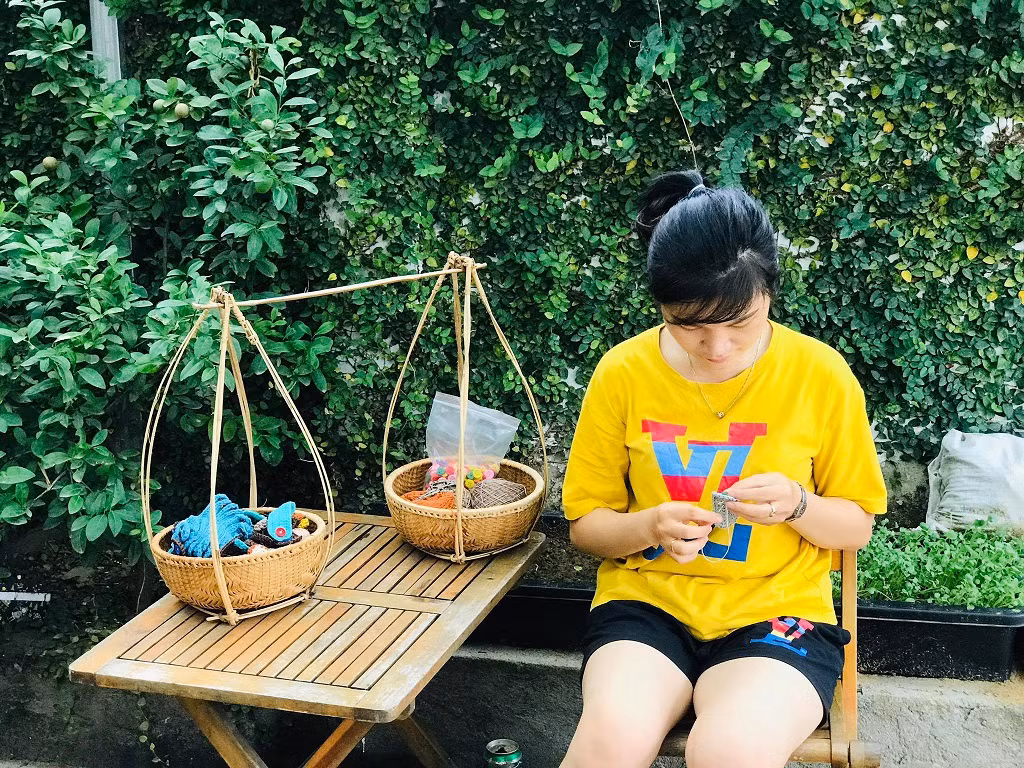 Những chiếc “tai giả” nối dài yêu thương gửi đến tuyến đầu chống COVID-19 ảnh 2