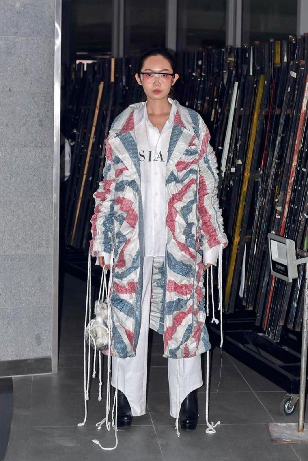 Đưa thiên nhiên, vật liệu tái chế, truyện cổ tích vào thiết kế ảnh 5