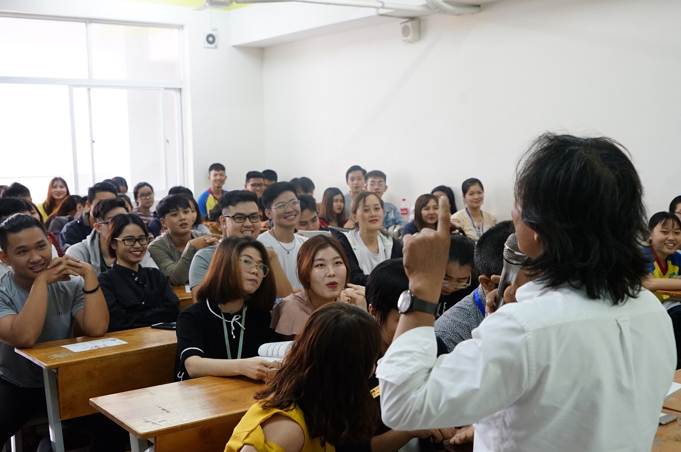 “Green Working Corner”, thiết kế góc học tập từ vật liệu tái chế ảnh 1