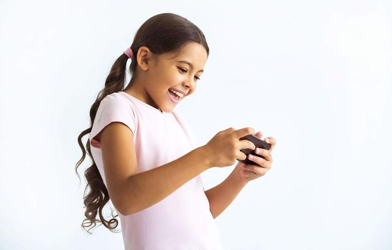 Trường đại học làm ứng dụng chống lừa đảo và bắt nạt trên mạng ảnh 1