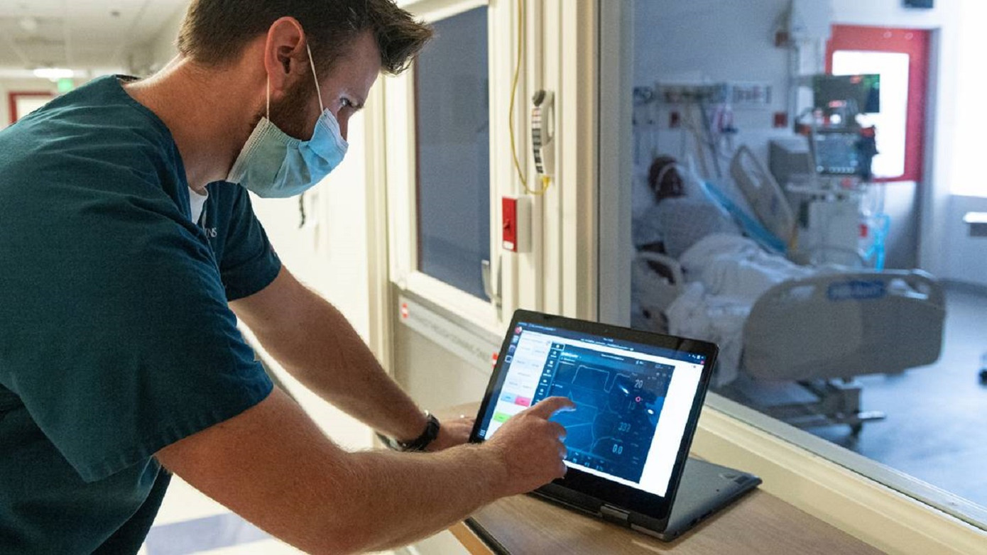 Hệ thống điều khiển máy thở từ xa điều trị bệnh nhân COVID-19 của ĐH Johns Hopkins ảnh 1