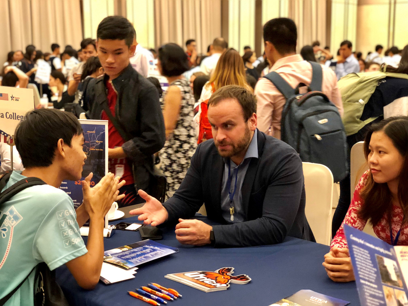 Không có chuyện Mỹ ngừng tiếp nhận thị thực cho du học sinh Việt Nam ảnh 1