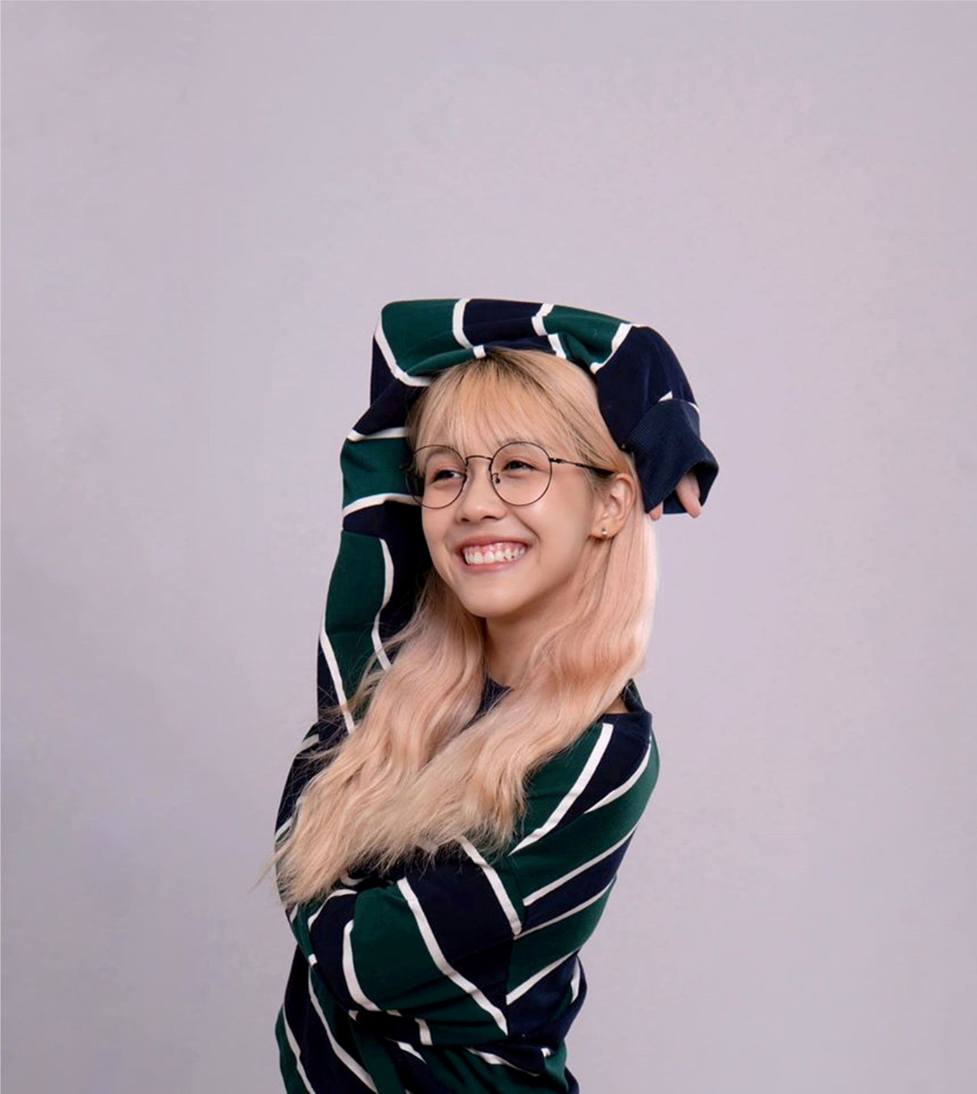 Hậu Hoàng – Youtuber truyền năng lượng tích cực qua các video “nhạc chế” ảnh 1 Hậu Hoàng – Youtuber truyền năng lượng tích cực qua các video “nhạc chế” ảnh 1
