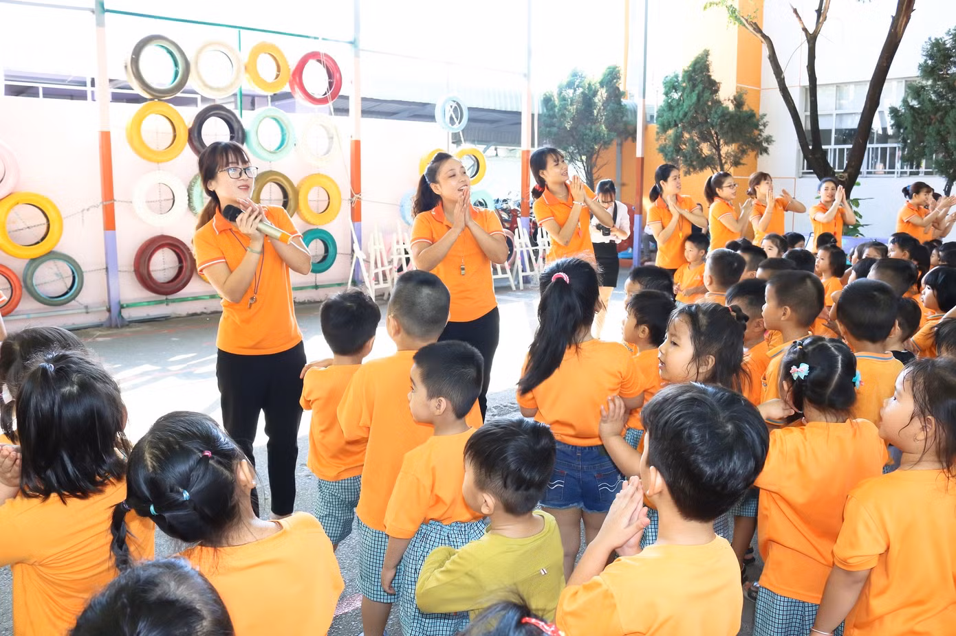 H.A.T và nhiệm vụ “giải cứu” giáo viên mầm non ảnh 2