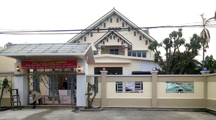 Chủ quán karaoke đâm 3 khách thương vong ảnh 1