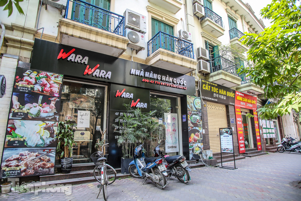Nhịp sống trên 'Phố Hàn Quốc' ở Hà Nội ảnh 4