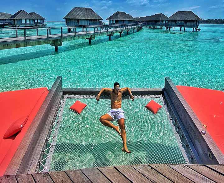 Hồ Ngọc Hà diện bikini sexy, khoe vòng ba căng mẩy tại Maldives ảnh 6