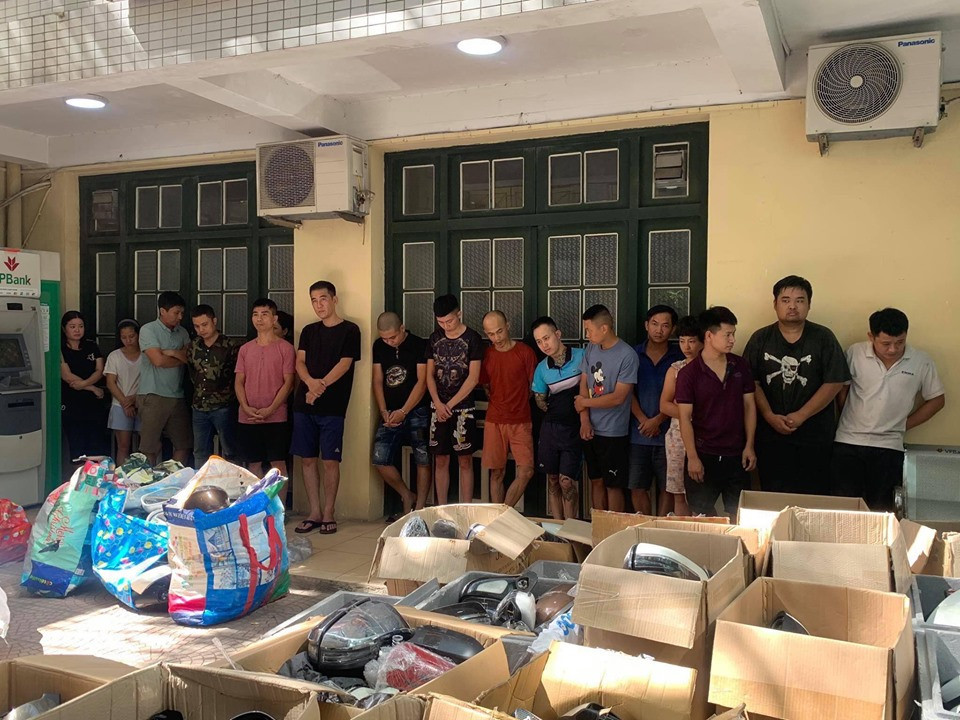 Tướng Đoàn Duy Khương, Giám đốc Công an TP Hà Nội: Tội phạm 'vặt', bức xúc lớn ảnh 3 Tướng Đoàn Duy Khương, Giám đốc Công an TP Hà Nội: Tội phạm 'vặt', bức xúc lớn ảnh 3