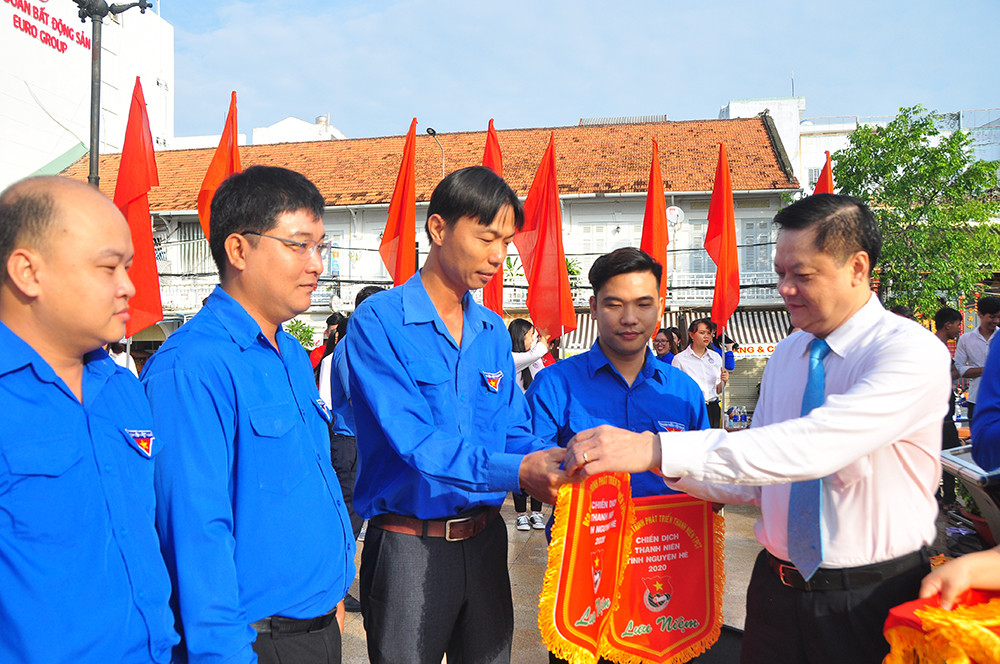 Cần Thơ ra quân chiến dịch tình nguyện hè 2020 ảnh 10