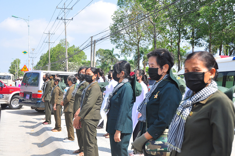 Thương tiếc tiễn đưa nguyên Phó thủ tướng Trương Vĩnh Trọng về nơi an nghỉ ảnh 32