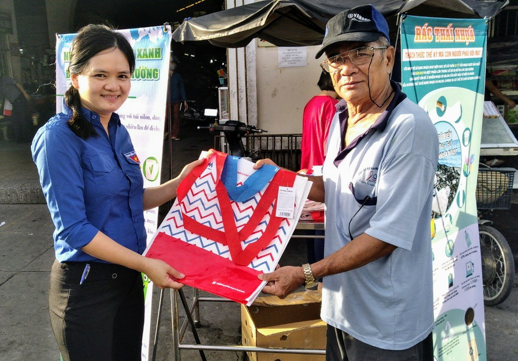 Cần Thơ ra quân bảo vệ môi trường ảnh 6