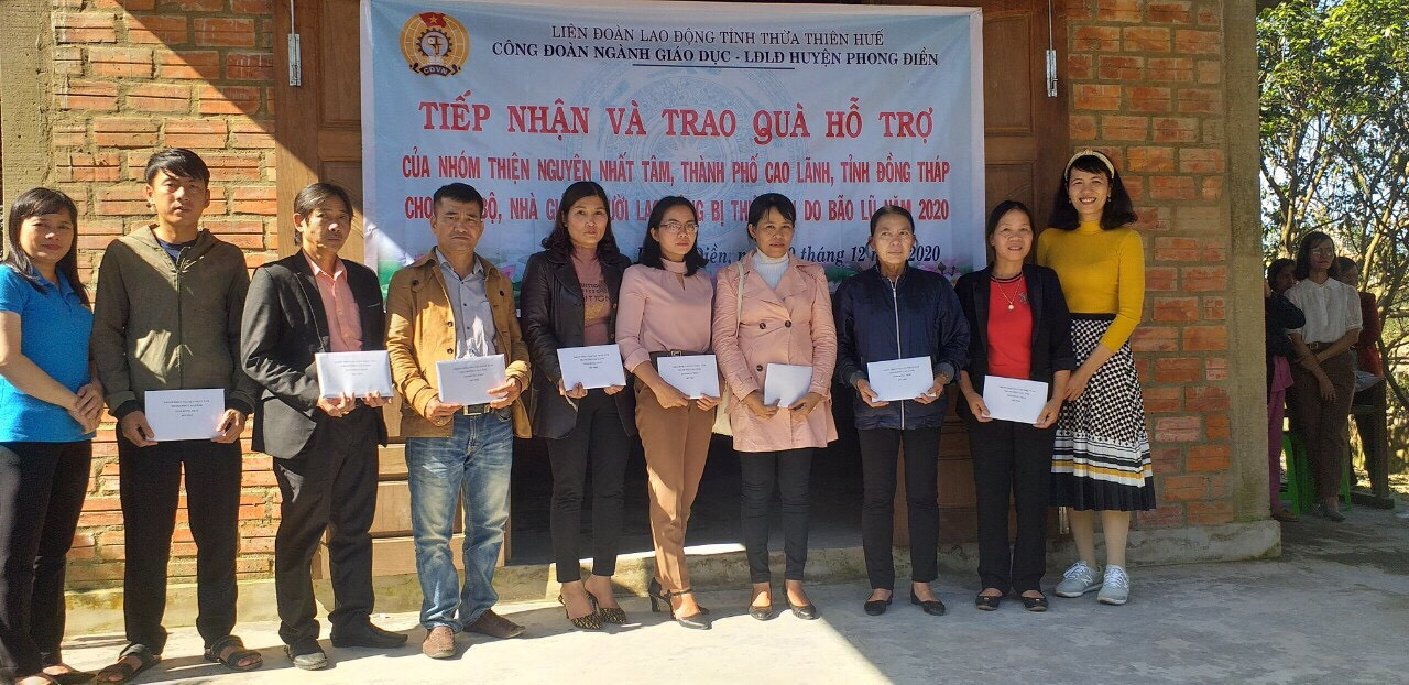 Hành trình không mệt mỏi của cô giáo 1 chân ở đất Sen Hồng ảnh 4