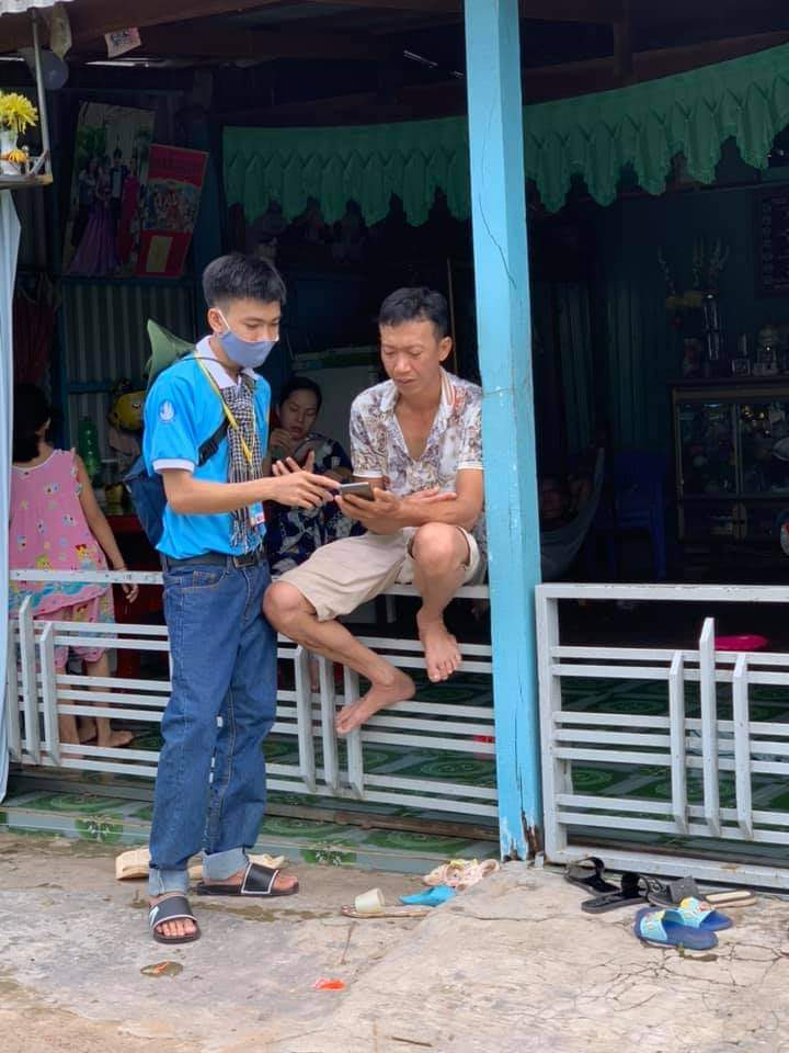 Chiến sỹ tình nguyện 'gõ từng nhà' tuyên truyền phòng dịch ở biên giới ảnh 14