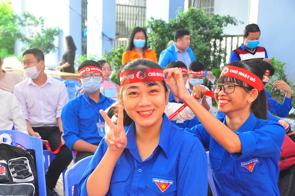 Thượng uý công an Đồng Tháp 9 lần tham gia hiến máu ảnh 8 Thượng uý công an Đồng Tháp 9 lần tham gia hiến máu ảnh 8