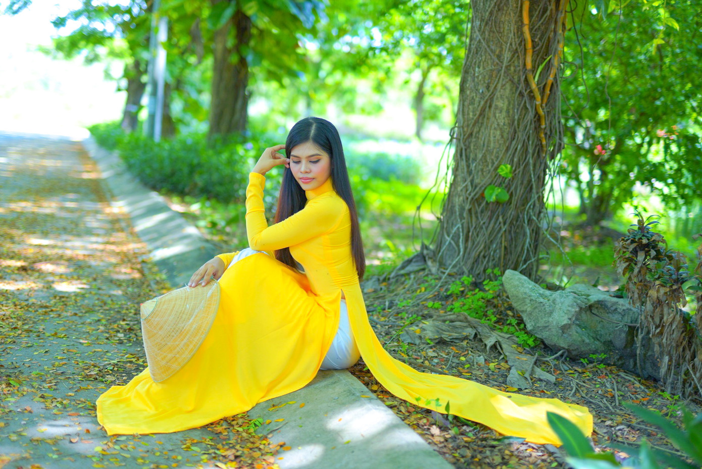 Sắc vóc mặn mà gợi cảm của thiếu nữ miền Tây dự thi hoa hậu Việt Nam 2020 ảnh 7