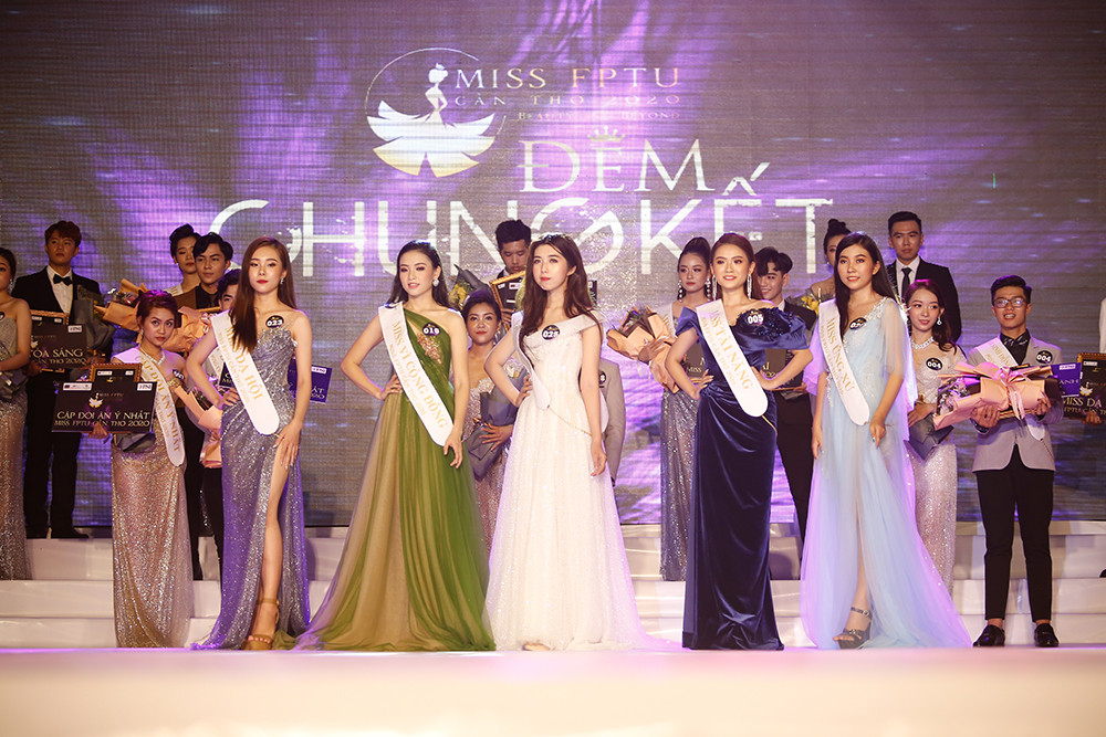 Hoa hậu Đỗ Mỹ Linh trao vương miện cho tân Hoa khôi đại học FPT Cần Thơ ảnh 7