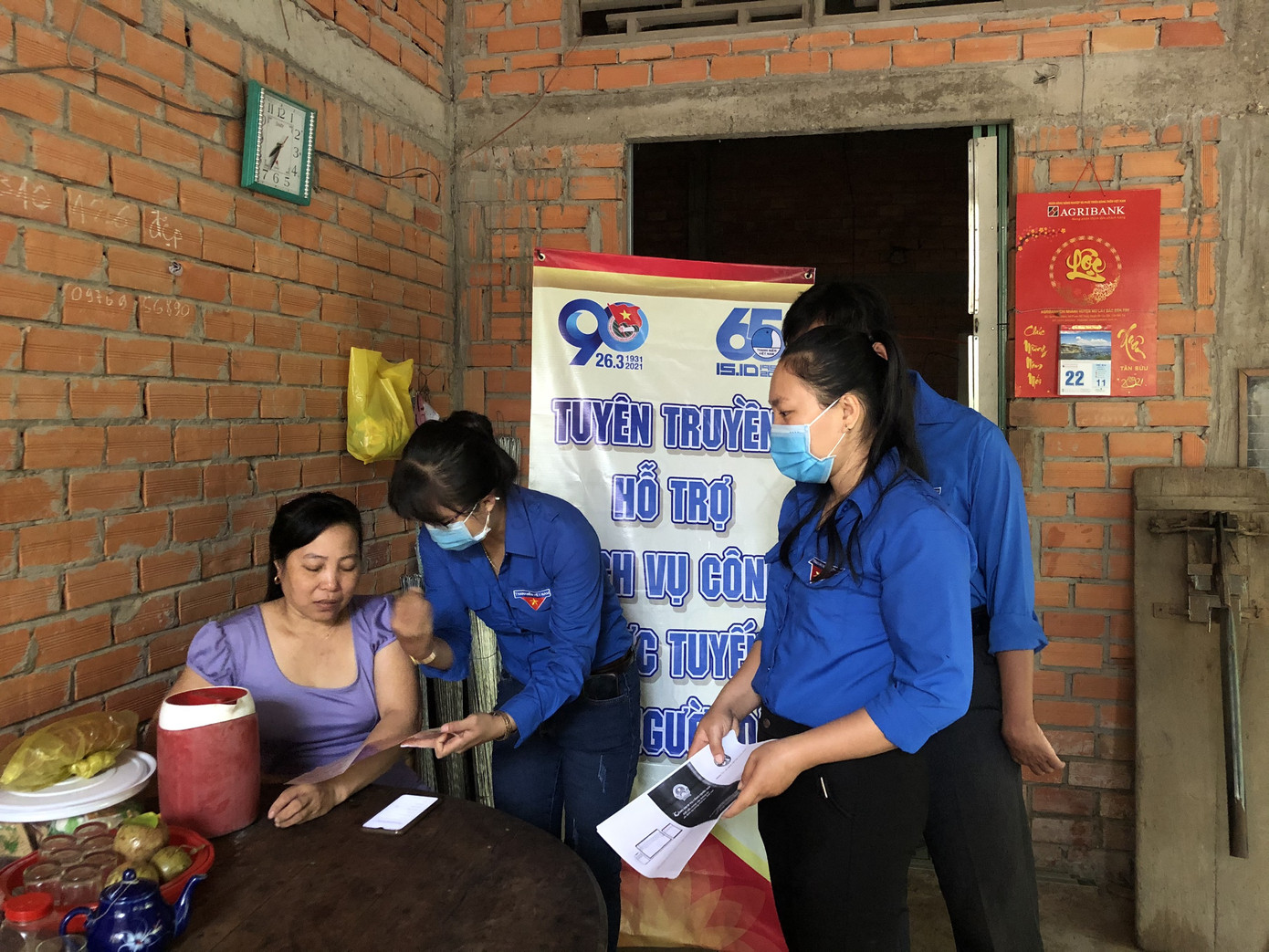 Dấu ấn của tuổi trẻ ĐBSCL trong ngày đầu Tháng thanh niên 2021 ảnh 9