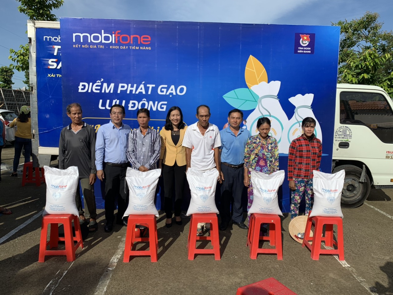 Kiên Giang ra quân hưởng ứng Ngày môi trường thế giới ảnh 3