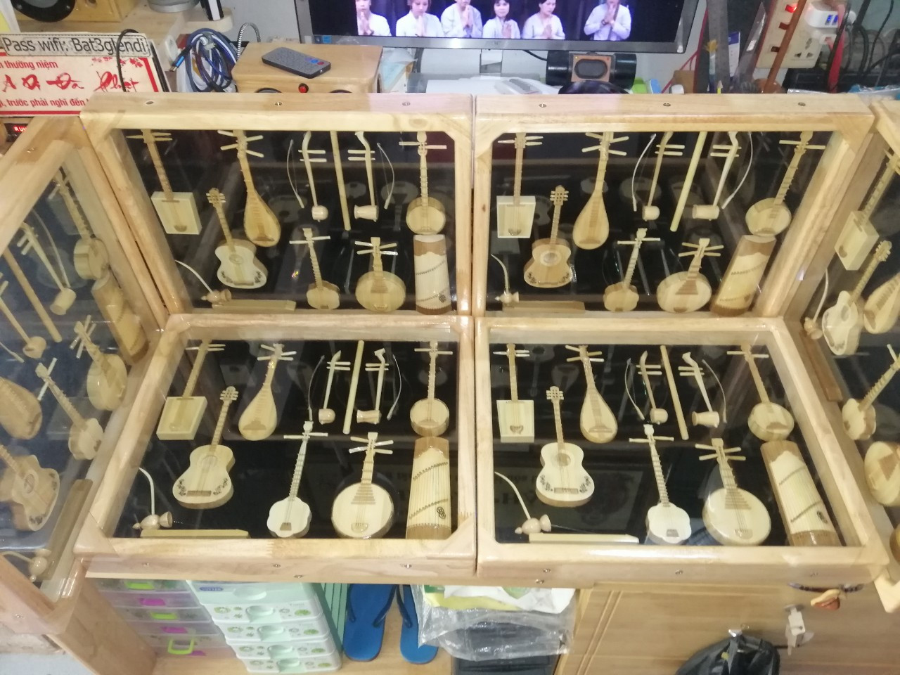 Tác phẩm nghệ thuật từ tre qua bàn tay khéo léo của chàng trai khuyết tật ảnh 8