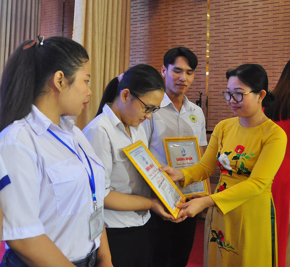 Lan tỏa câu chuyện đẹp trong cuộc sống ảnh 5