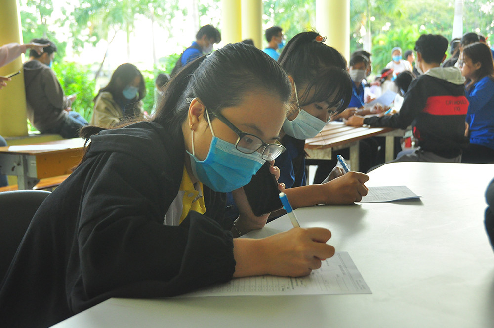 Tưng bừng Chủ nhật Đỏ tại trường đại học Trà Vinh ảnh 11