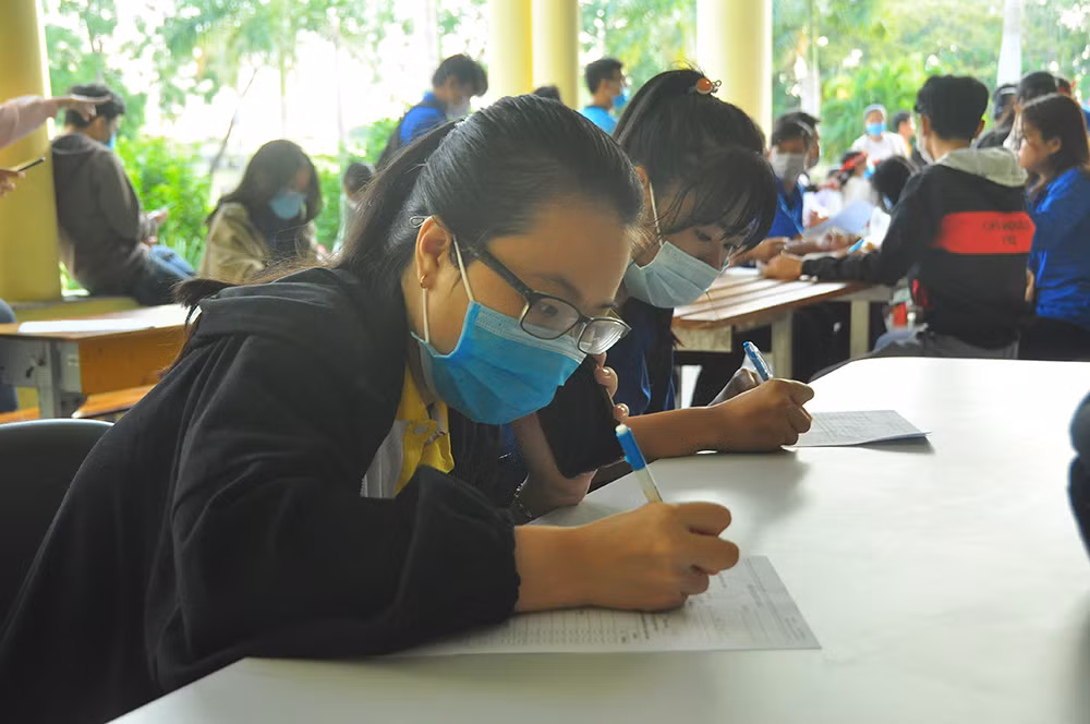 Tưng bừng Chủ nhật Đỏ tại trường đại học Trà Vinh ảnh 11
