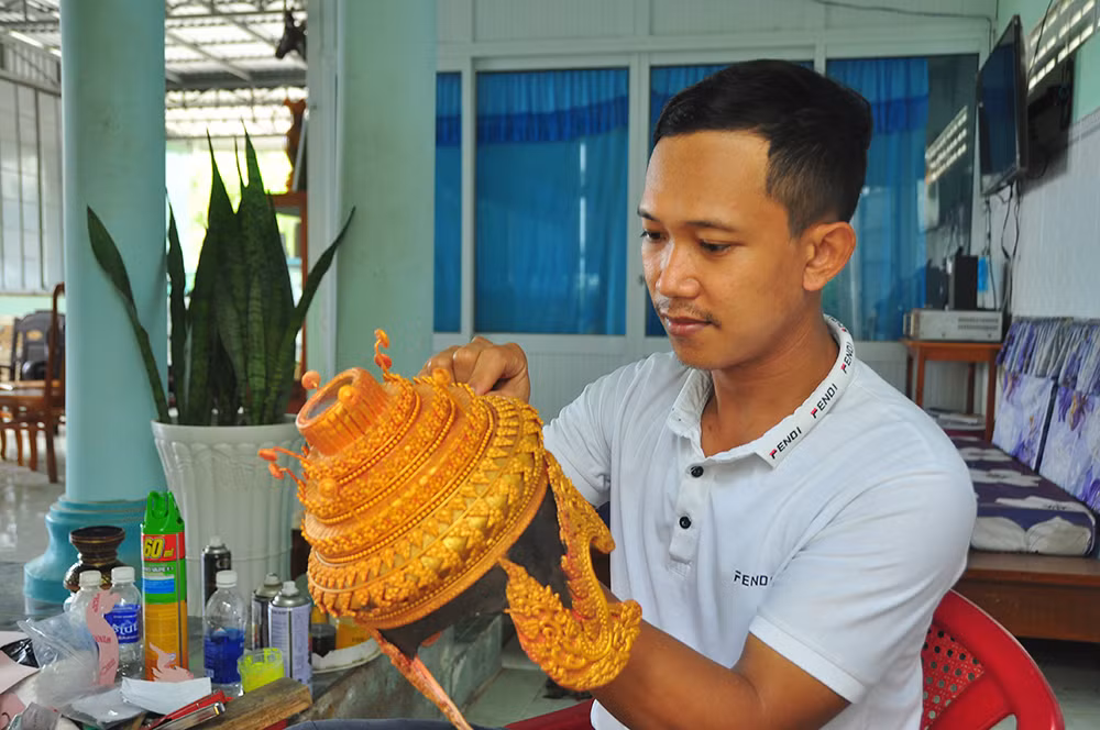 Nghệ nhân 9x dân tộc Khmer khát khao bảo tồn giá trị truyền thống ​ ảnh 2