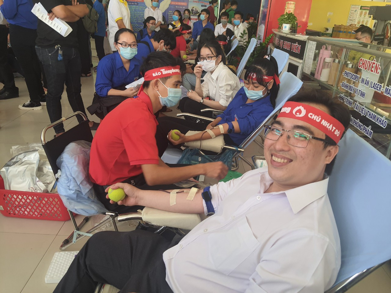 Tự hào khi được sẻ chia những giọt máu hồng ảnh 6