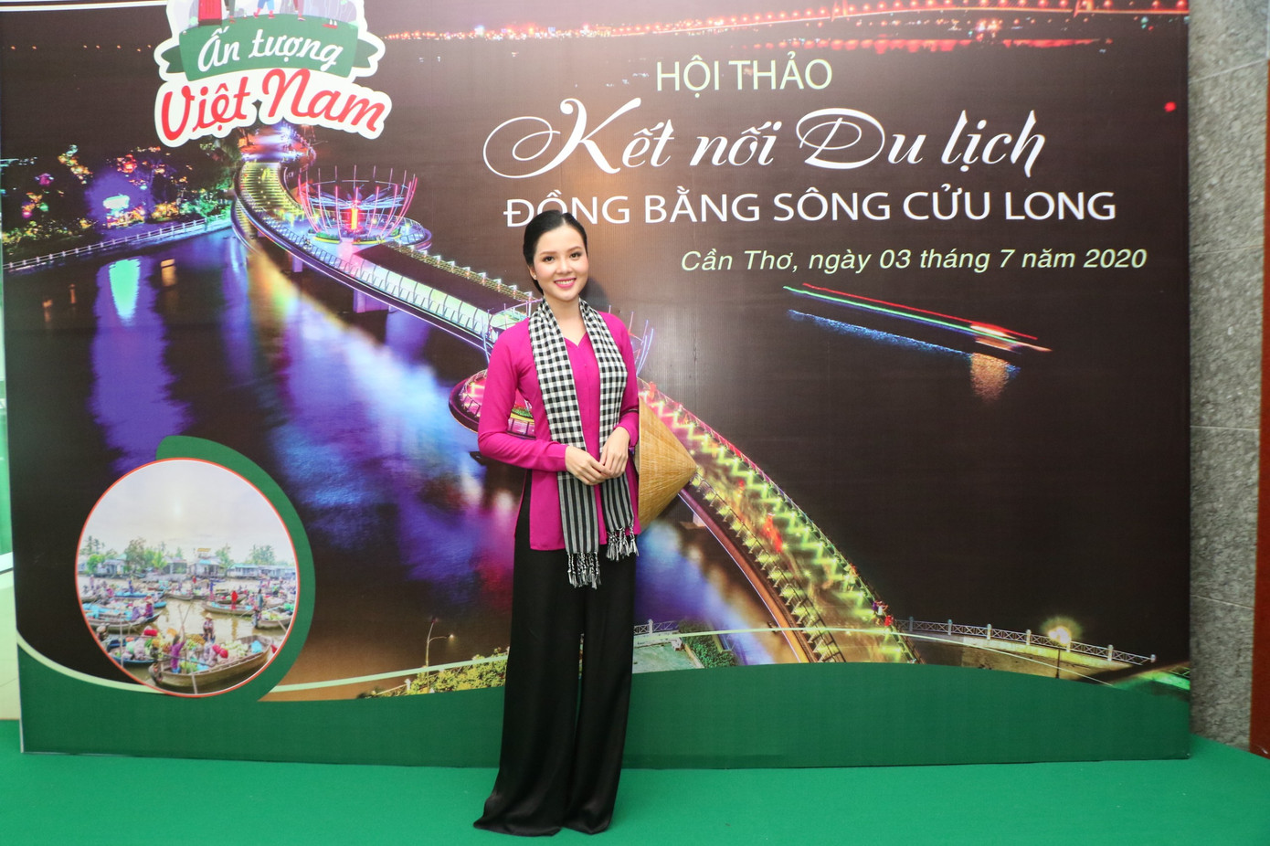 Tình người làm du khách thêm yêu mến vùng đất chín Rồng ảnh 6