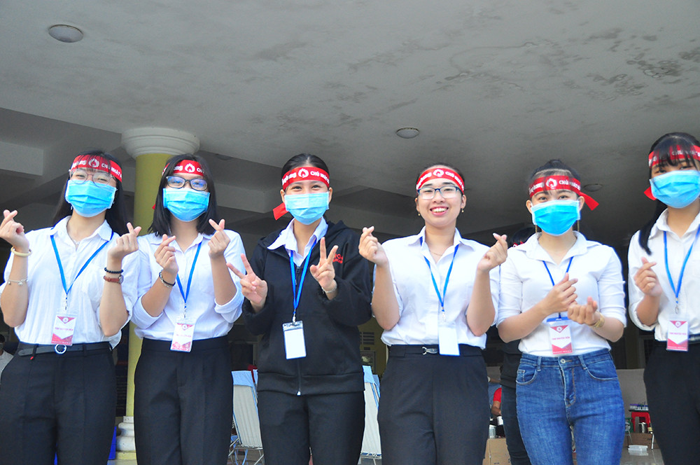 Tưng bừng Chủ nhật Đỏ tại trường đại học Trà Vinh ảnh 4