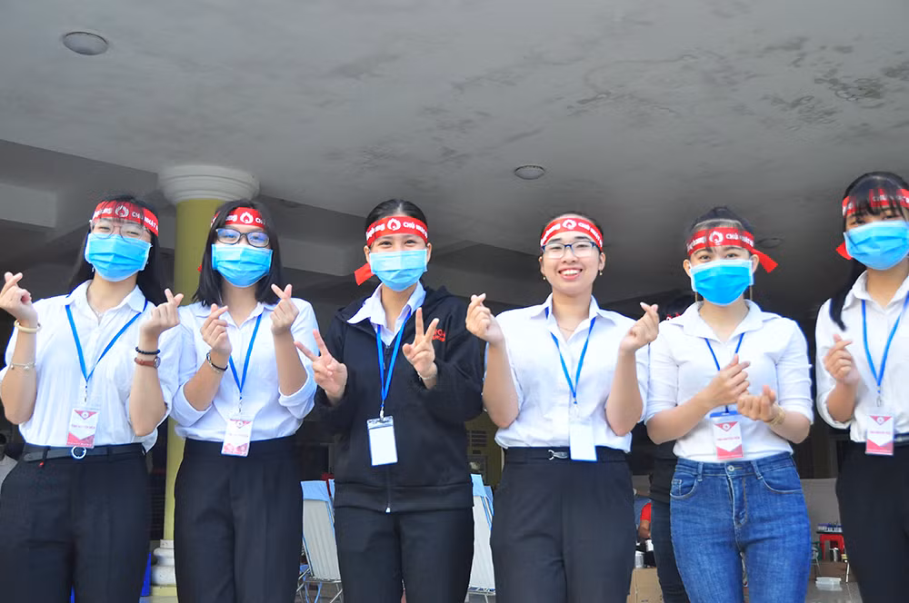 Tưng bừng Chủ nhật Đỏ tại trường đại học Trà Vinh ảnh 4