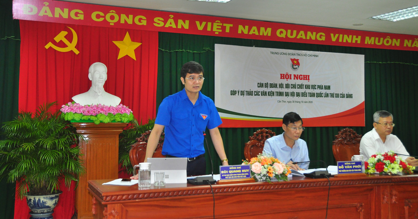 Chú trọng phát triển nguồn nhân lực trong giai đoạn mới ảnh 1