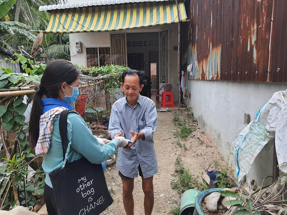 Tuyên truyền người dân biên giới phòng dịch COVID-19, thực hiện tốt thông điệp 5K ảnh 4