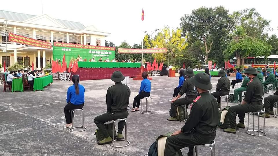 Gần 5.000 tân binh TPHCM, thanh niên ĐBSCL hăng hái lên đường bảo vệ Tổ quốc ảnh 32