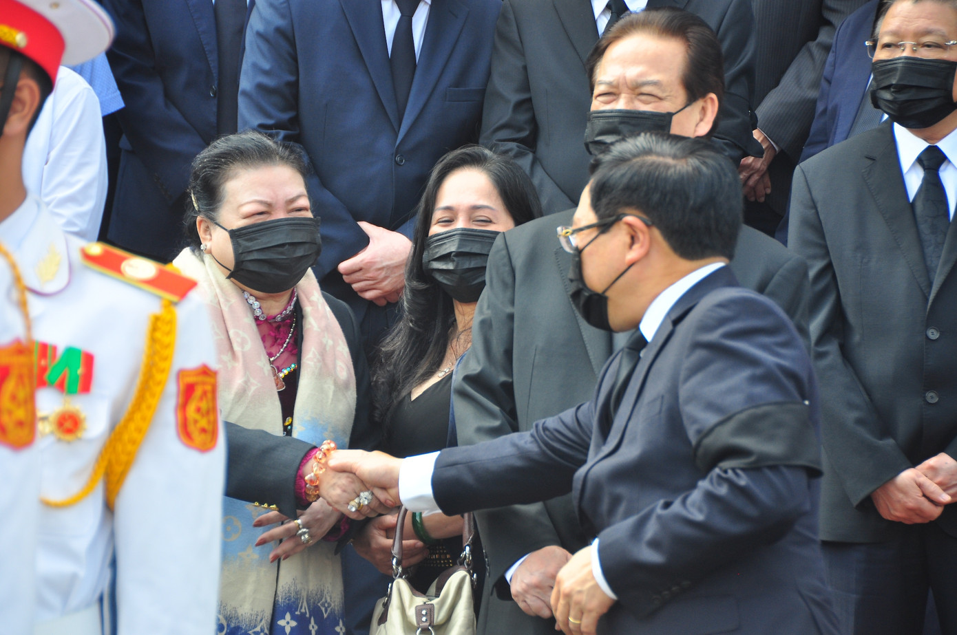 Thương tiếc tiễn đưa nguyên Phó thủ tướng Trương Vĩnh Trọng về nơi an nghỉ ảnh 19