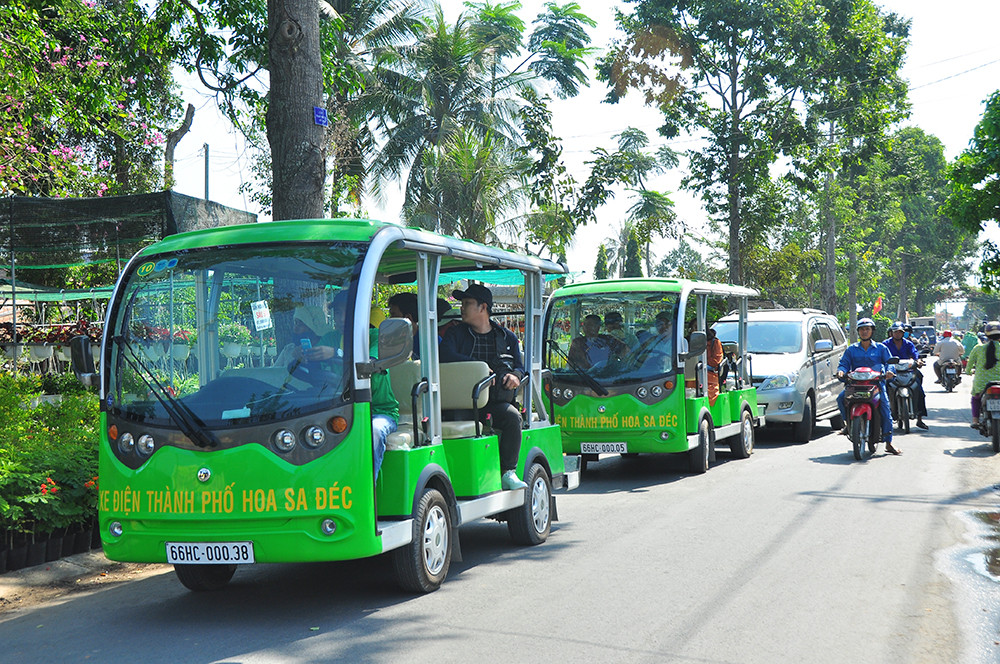 Xe kẹt cứng ở làng hoa Sa Đéc lớn nhất miền Tây ảnh 12