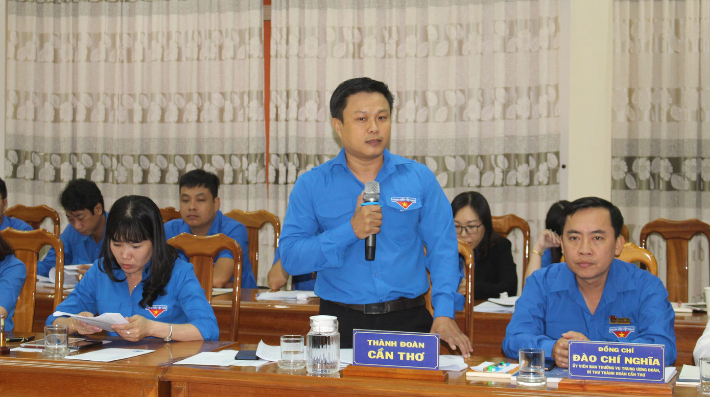 Chú trọng phát triển nguồn nhân lực trong giai đoạn mới ảnh 2