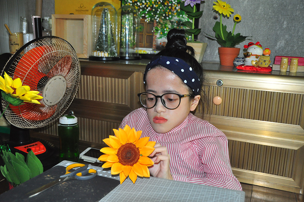 Những bông hoa xinh đẹp mừng ngày 20/11 của cô gái xương thủy tinh ảnh 9