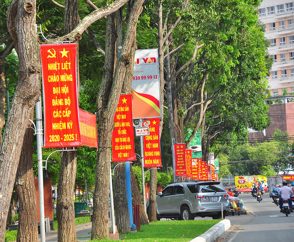Đường phố Cần Thơ rợp bóng cờ hoa chào mừng Đại hội Đảng ảnh 3
