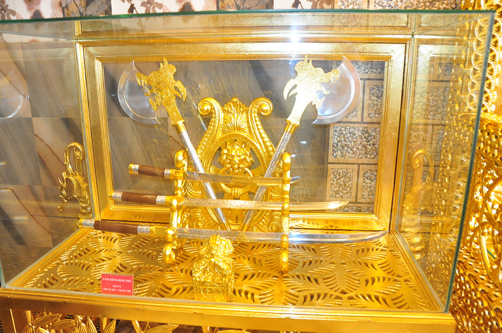 Ngôi nhà dát vàng 'độc nhất vô nhị' giữa lòng Tây Đô ảnh 4