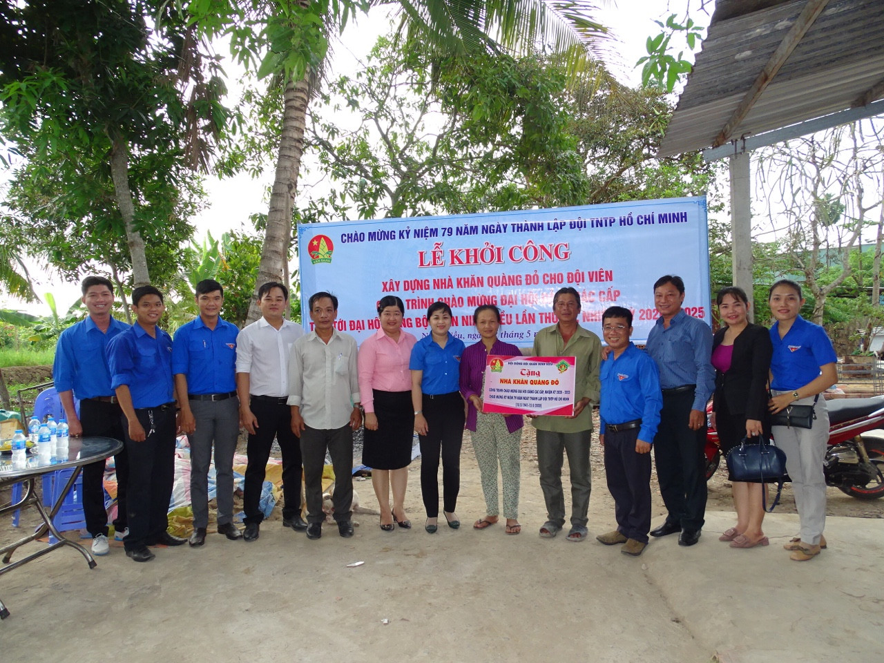 Nhiều hoạt động ý nghĩa dành cho thiếu nhi vùng sâu ảnh 2