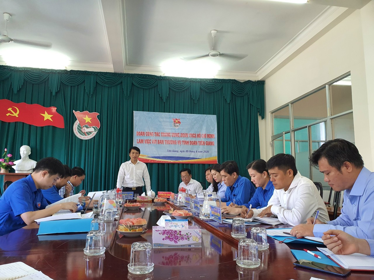 Hành trình 1 triệu ly sữa đến với thiếu nhi khó khăn Tiền Giang ảnh 3