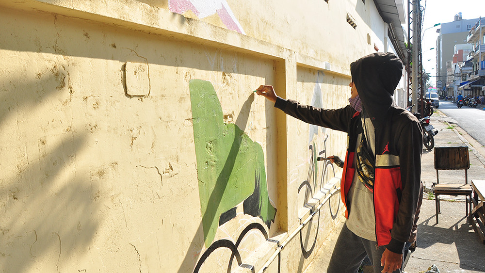 Tái hiện Cần Thơ xưa và nay trên con đường bích họa ảnh 10