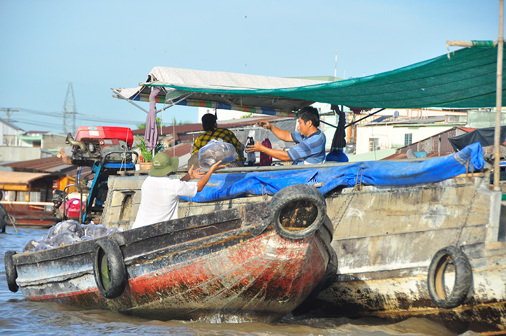 Chợ nổi Cái Răng nhộn nhịp sau giãn cách xã hội ảnh 22