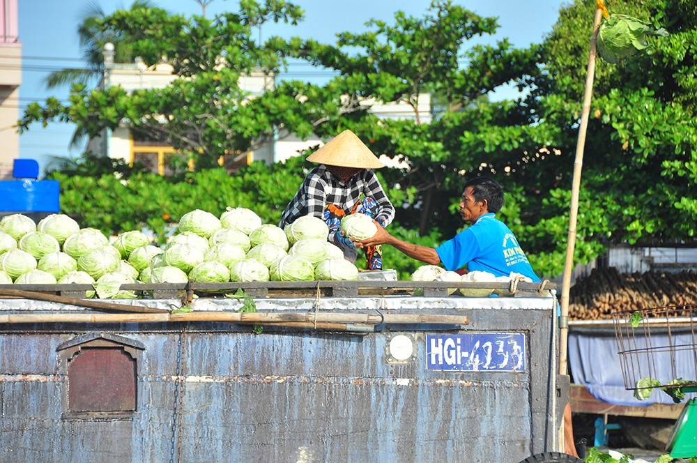 Chợ nổi Cái Răng nhộn nhịp sau giãn cách xã hội ảnh 5