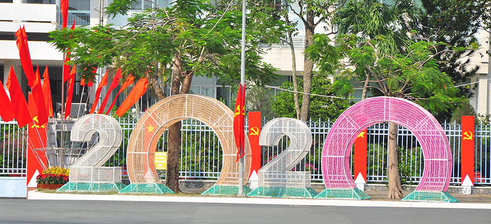 Đường phố Cần Thơ rợp bóng cờ hoa chào mừng Đại hội Đảng ảnh 5