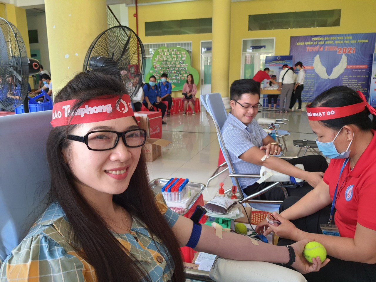 Tưng bừng Chủ nhật Đỏ tại trường đại học Trà Vinh ảnh 6